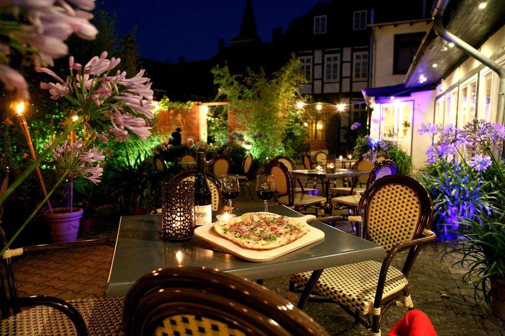 Nigel Restaurant & Hotel Im Wendland Bergen an der Dumme Экстерьер фото